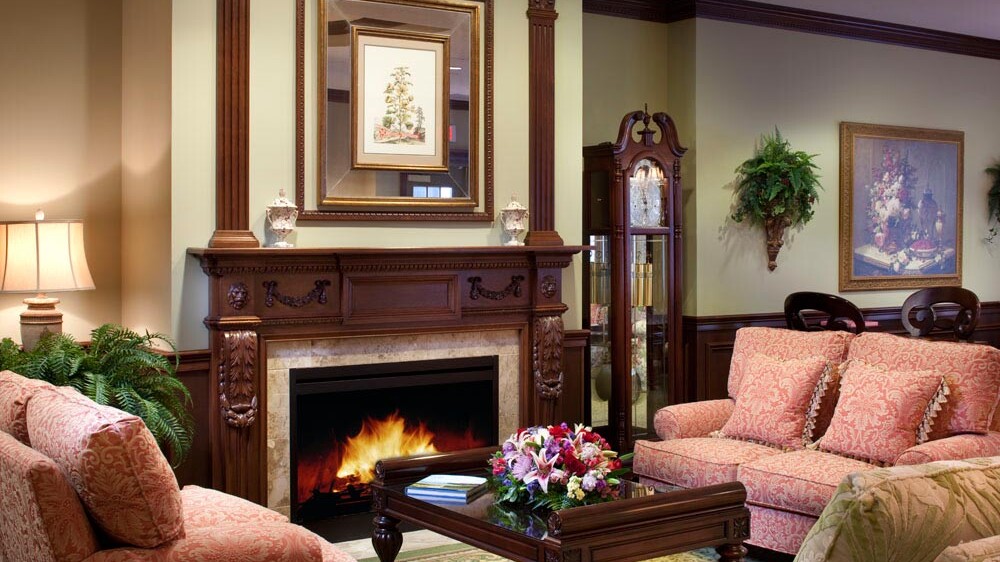 sitting area with fireplace